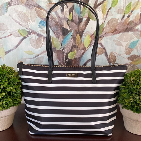 KATE SPADE ♠️ New York "Hayden"🖤BLACK & WHITE🤍 SAILING STRIPE TOP ZIP TOTE BAG - Picture 4 of 17